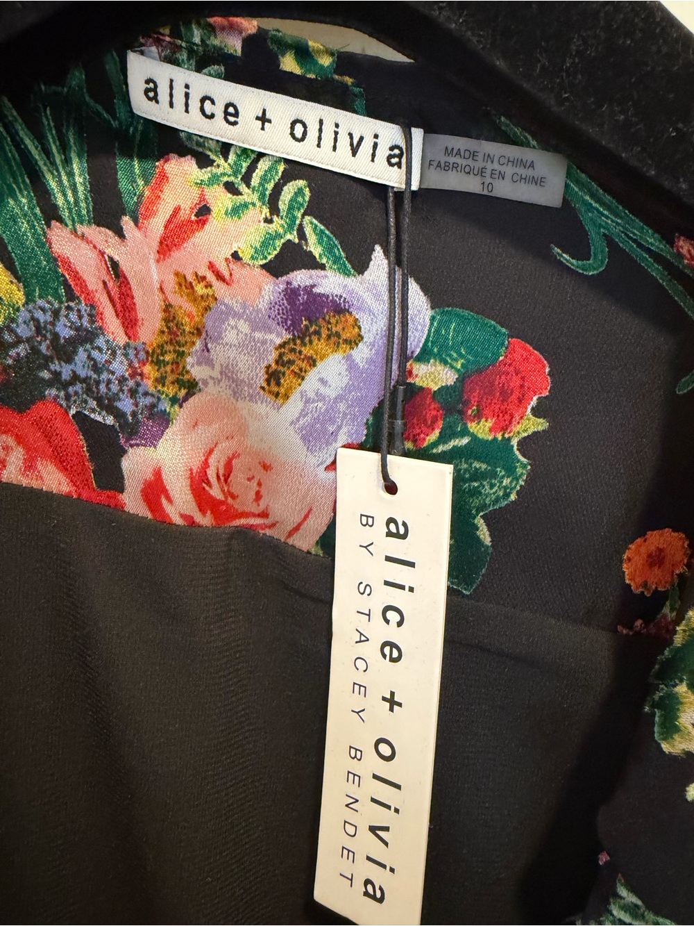 NWT Alice + Olivia Abney Black Floral Wrap Midi Dress Blooming Bouquet size 10 - Picture 4 of 16